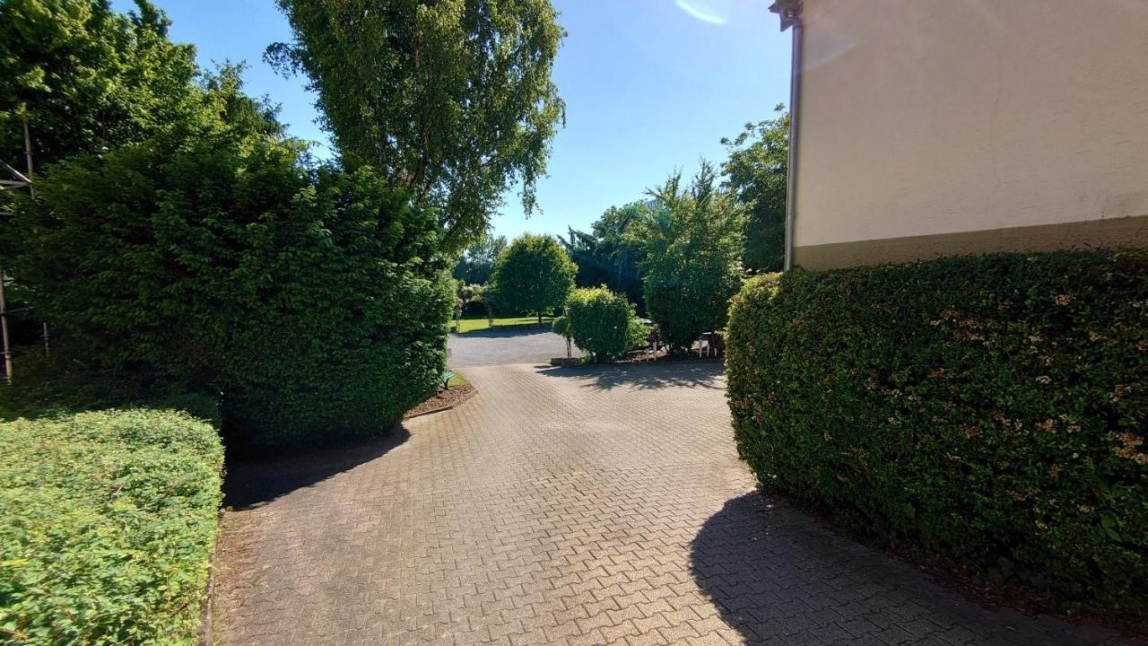 Hotel Landgasthof Fromm Untergruppenbach Экстерьер фото