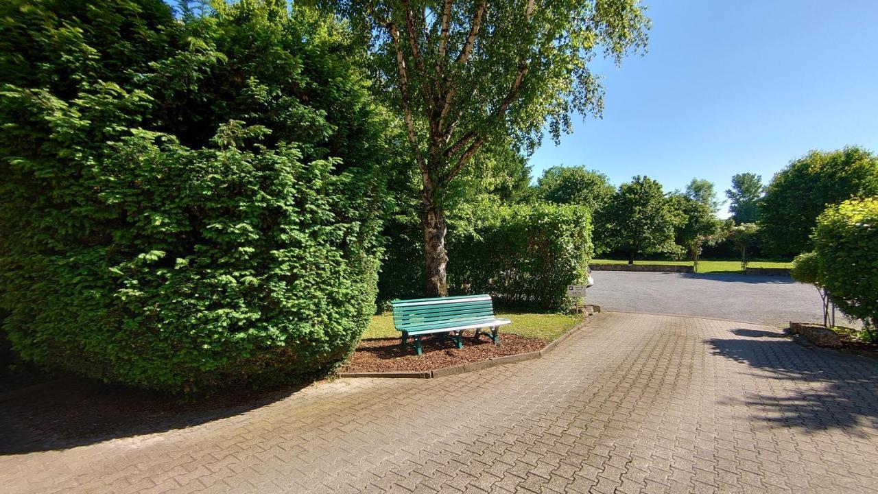 Hotel Landgasthof Fromm Untergruppenbach Экстерьер фото